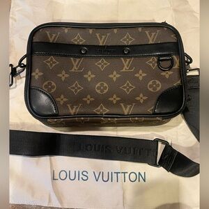 LVee Brown and Black Women's Bag